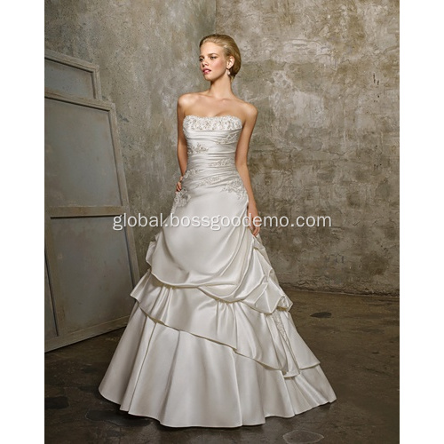 Satin Wedding Dress Simple A-line Strapless Cathedral Train Satin Beading Two-Layers Wedding Dress Supplier